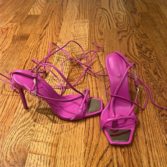 Schutz Woman’s Pink Tie Vikki Heels Size 7B - Picture 1 of 6